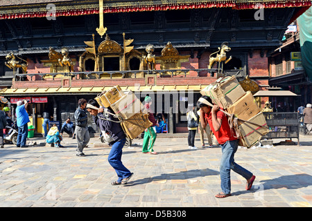 scène de rue, Temple Akash Bhairab à Indra Chowk, Katmandou Népal Banque D'Images