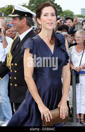 La princesse Mary du Danemark assiste à la célébration de la marine danoise du 500 e anniversaire, le 10 août 2010 à Copenhague. Photo : Albert Nieboer Banque D'Images