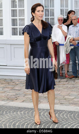 La princesse Mary du Danemark assiste à la célébration de la marine danoise du 500 e anniversaire, le 10 août 2010 à Copenhague. Photo : Albert Nieboer Banque D'Images