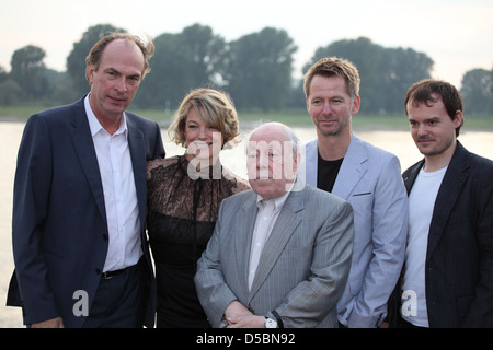 Herbert Knaup, Elke Winkens Stefan Ruzowitzky, André et Johannes Allmayer à la première du film 'à' Arschkalt Frankenheim Banque D'Images