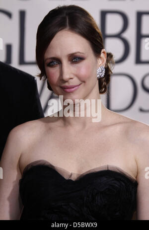 L'actrice Vera Farmiga nous arrive pour la 67e Golden Globe Awards à Los Angeles, USA, 17 janvier 2010. Les Globes de souligner l'excellence dans le cinéma et la télévision. Photo : Hubert Boesl Banque D'Images