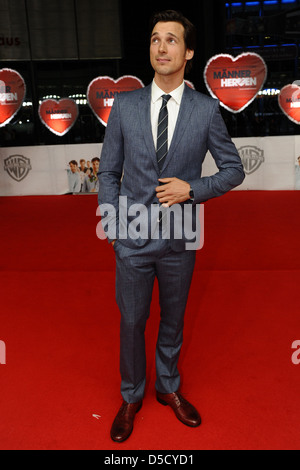 Florian David Fitz à la première de "aennerherzen und die ganz, ganz grosse Liebe' au CineStar Sony Centre de cinéma. Banque D'Images