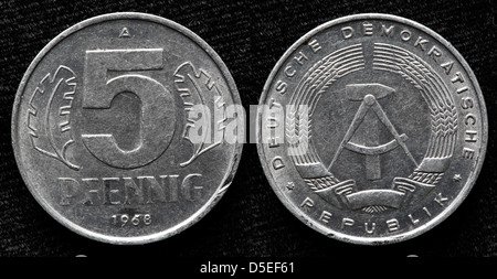 5 pfennig pièce de monnaie, l'Allemagne de l'Est, 1968 Banque D'Images