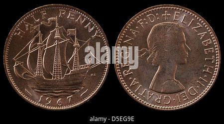 Pièce demi-penny, La Reine Elizabeth II, Golden Hind de bateau, UK, 1967 Banque D'Images