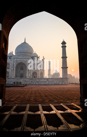 Taj Mahal le matin, l'Inde Banque D'Images