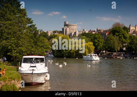 L'Angleterre, Berkshire, Windsor, Tamise Banque D'Images