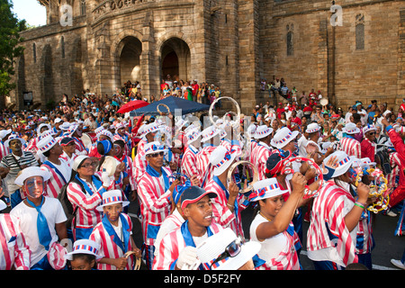 La Cape Minstrels Kaapse Klopse / parade qui a lieu chaque année le 2 janvier à Cape Town, Afrique du Sud. Banque D'Images