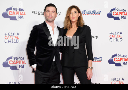 Lisa Snowdon et Dave Berry arrivent pour le Jingle Bell Ball. Banque D'Images