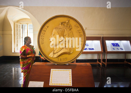 Dans un musée, tourisme Fort Museum, Fort St George, Chennai, Tamil Nadu, Inde Banque D'Images