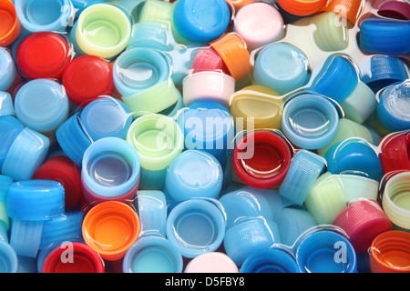 Dans de nombreuses couleurs des capsules de bouteille à l'aide de capuchons en quatre couleurs. Banque D'Images