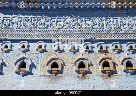 Et original mur ornemental à Jodhpur, Rajasthan, India Banque D'Images