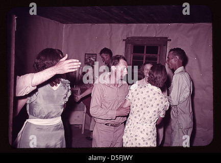 Scène à la danse carrée, comté de McIntosh, Oklahoma (LOC) Banque D'Images