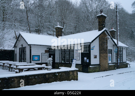 SHEFFIELD, Royaume-Uni - 23 MARS 2013 : Station Cafe à Grindleford en hiver, dans le Peak District Banque D'Images