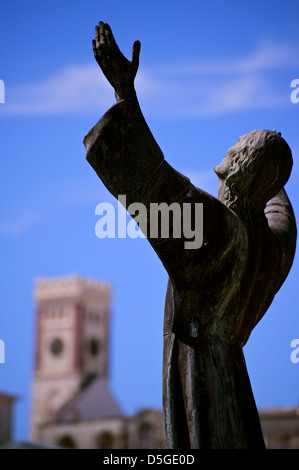 Statue commémorant la perte de la MV Bianca C à St Georges, Grenade Banque D'Images