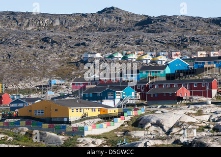 Maisons colorées à Ilulissat (Groenland), Jakobshavn Banque D'Images