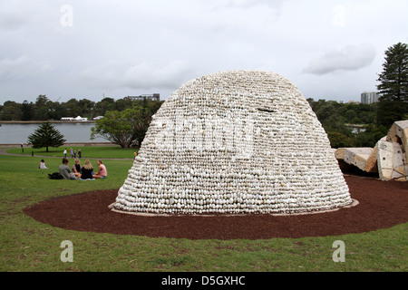 Wurrungwuri Sculpture dans les jardins botaniques royaux de Sydney Banque D'Images