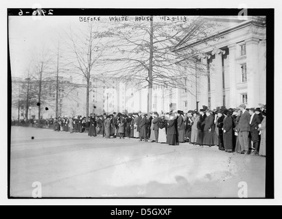 Avant de la Maison Blanche (LOC) Banque D'Images