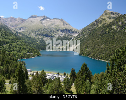 Vue d'été de la Réserve Naturelle du Néouvielle Banque D'Images