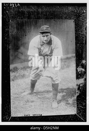 Une image commémorative de Honus Wagner, l'étape courte du Hall of Fame pour les Pirates de Pittsburgh, prise dans le cadre de l'équipe All-Century. La photo montre son héritage comme l’un des plus grands joueurs de baseball. Banque D'Images