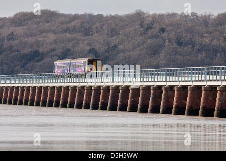 L'ensemble du viaduc de l'estuaire de Kent Arnside, Cumbria. Banque D'Images