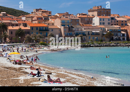 La France, la Corse, La Balagne, Ile Rousse, plage de la ville Banque D'Images