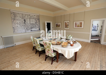 Vue de l'intérieur. Les nouvelles chambres à Dyffryn House, dans la vallée de Glamorgan Banque D'Images