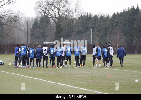 Surrey, UK. 3e avril 2013. Les joueurs de football de Chelsea à Cobham train avant leur EUROPA CUP match contre RUBIN KAZAN Banque D'Images