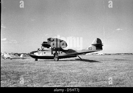 Le Consolidated PBY-5A, un avion amphibie utilisé par l'armée de l'air mexicaine, est exposé au SDASM. Cet avion a joué un rôle important dans les opérations de reconnaissance et de patrouille maritime. Banque D'Images