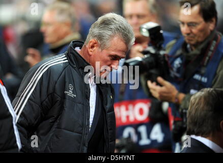 Jupp Heynckes, l'entraîneur de Munich, avant de l'UEFA Champions League Groupe F match de football entre le Bayern Munich et Valence CF a Fußball Arena München à Munich, Allemagne, le 19 septembre 2012. Photo : Tobias Hase/dpa Banque D'Images