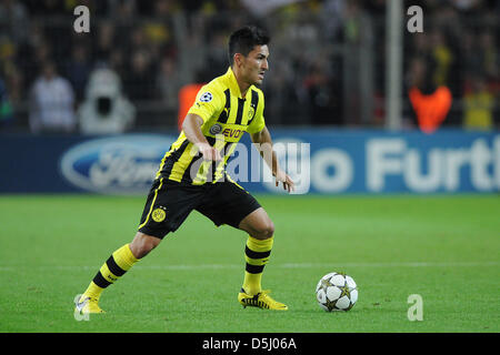 Le Dortmund Ilkay Gundogan contrôle le ballon pendant le match de la Ligue des Champions contre Borussia Dortmund L'Ajax d'Amsterdam au Signal Iduna Park de Dortmund, Allemagne, 18 septembre 2012. Photo : Revierfoto Banque D'Images