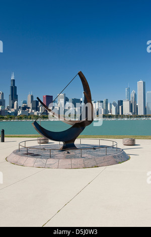 ADLER PLANETARIUM SUNDAIL SKYLINE DOWNTOWN LAKESHORE CHICAGO ILLINOIS USA Banque D'Images