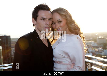 Piotr Trochowski et Melanie Tiburtius 'où les diamants rencontrez Style' événement présenté par Tiffany et revue Gala Maison de l'Atlantique. Banque D'Images