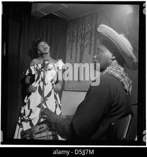 [Portrait de Josephine Premice, Village Vanguard, New York, N.Y., ca. Juillet 1947] (LOC) Banque D'Images