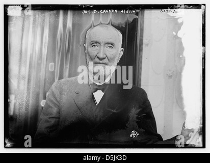 Cette photographie de 1914 montre Joseph Gurney Cannon, un éminent politicien républicain, pendant son mandat. Cannon était une figure clé de la politique américaine au début du XXe siècle. Banque D'Images