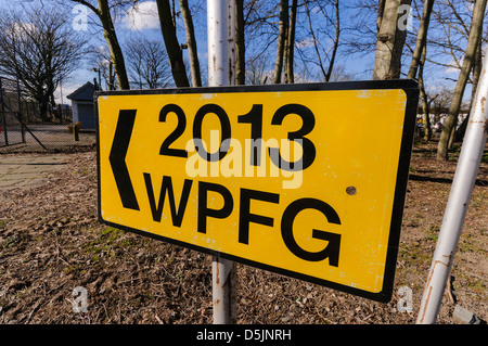 Signe pour le monde 2013 Jeux de police et d'incendie à l'Irlande du Nord Service d'incendie et de secours Centre de formation Banque D'Images