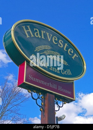 Restaurant Harvester Signe, Summerhill House, Dudley, West Midlands, England, UK Banque D'Images