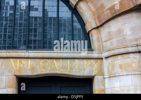 Entrée d'une galerie d'art Banque D'Images