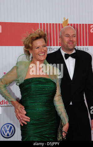 Suzanne von Borsody et Jens Schnedernharn au 'Deutscher Filmpreis' à Friedrichstadt Palast. Berlin Allemagne. Banque D'Images