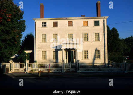 Elk281-1255 New Hampshire, Portsmouth, Strawberry Banke Museum, Goodwin Mansion Banque D'Images