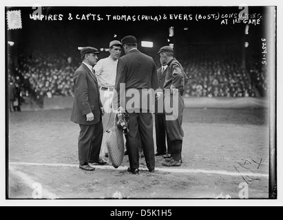 [Ira Thomas, Philadelphie AL & Johnny Evers, Boston AL (baseball)] (LOC) Banque D'Images