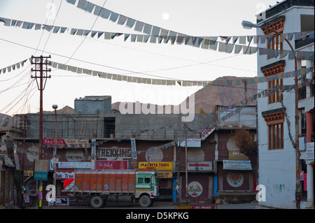 Main Bazaar, Leh, Ladakh, Jammu-et-Cachemire. L'Inde. Banque D'Images