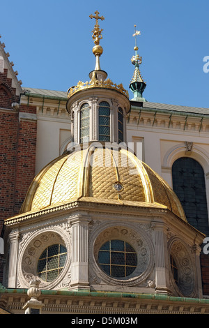 La chapelle de Sigismond de la cathédrale du Wawel, au Château Royal de Wawel à Cracovie - Pologne Banque D'Images