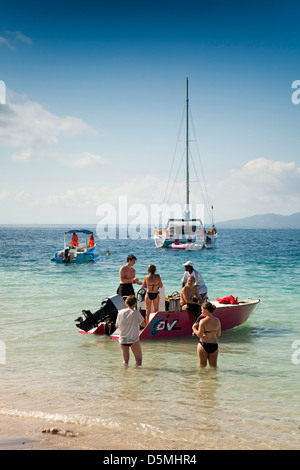 Madagascar, Nosy Be, Nosy Tanikely, Réserve Marine plage principale de visiteurs en vedette Banque D'Images