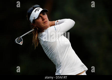 04 avril, 2013 : Sandra Gal de l'Allemagne frappe un coup pendant le premier tour de l'Championnat Nabisco Kraft à Mission Hills Country Club de Rancho Mirage, en Californie..Charles Baus/CSM Banque D'Images