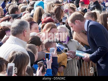Glasgow, Ecosse, 04 avril 2013. Le duc et la duchesse de Cambridge visiter le Donald Dewar Lieu de loisirs à Drumchapel pour lancer un nouveau projet écossais pour leur fondation, Glasgow 04-04-2013 Photo : PRE-Albert Nieboer / Pays-Bas OUT Banque D'Images