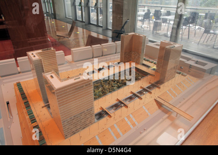 Le modèle de la Bibliothèque nationale de France à Paris Banque D'Images