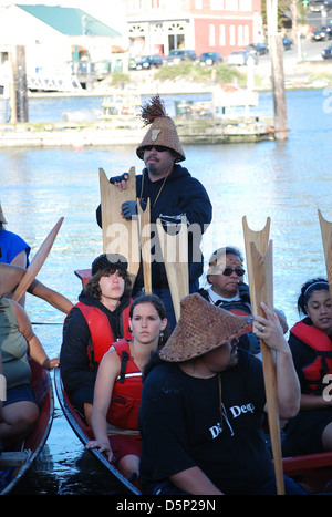 Coastsalish eauqualite, canot, Banque D'Images