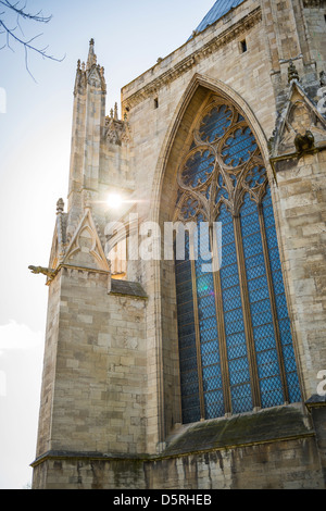 Les cinq Sœurs vitrail au transept nord de la cathédrale de York, au Royaume-Uni. La cathédrale remonte à 1291. Banque D'Images