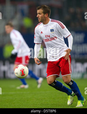 Hambourg, Rafael van der Vaart passe le ballon au cours de la Bundesliga match de football entre le Hamburger SV et le FSV Mainz 05 à Imtech-Arena à Hambourg, Allemagne, 17 novembre 2012. Photo : AXEL HEIMKEN Banque D'Images