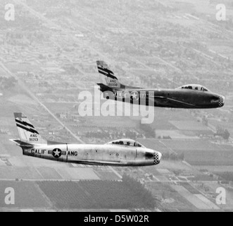 North American F-86A-5-NA 'Sabres' du 195e FIS, Calif.-ANG (Van Nuys). Banque D'Images